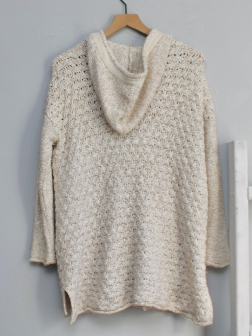 Free People Turn Up The Sun Toggle Knit Coat Hoodie Sweater Oatmeal Cream sz XS - Picture 2 of 5